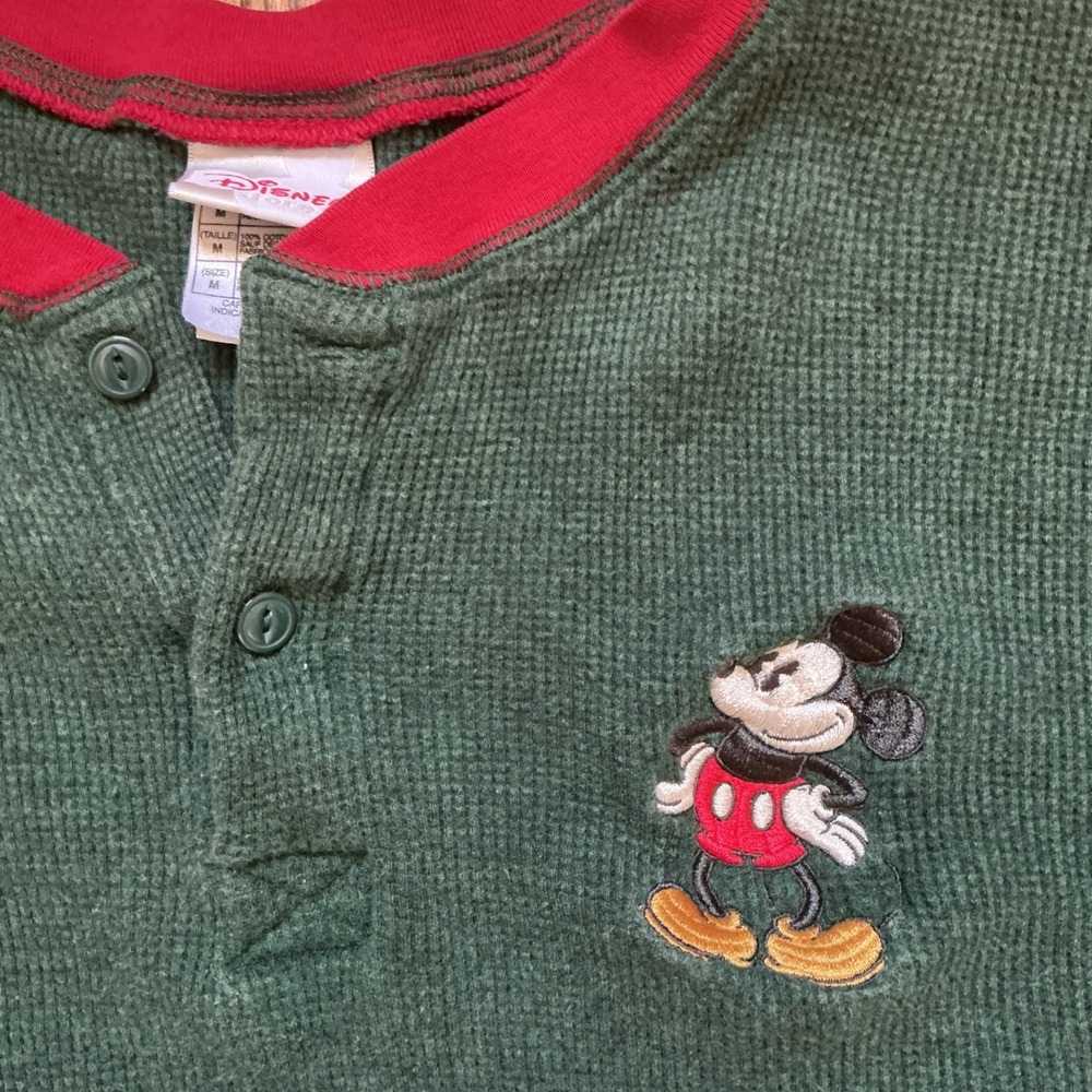 VTG Disney Store Mickey Mouse Embroidered Henley Shirt Women's M Waffle Thermal